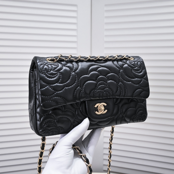 シャネルバッグ細部ディテール